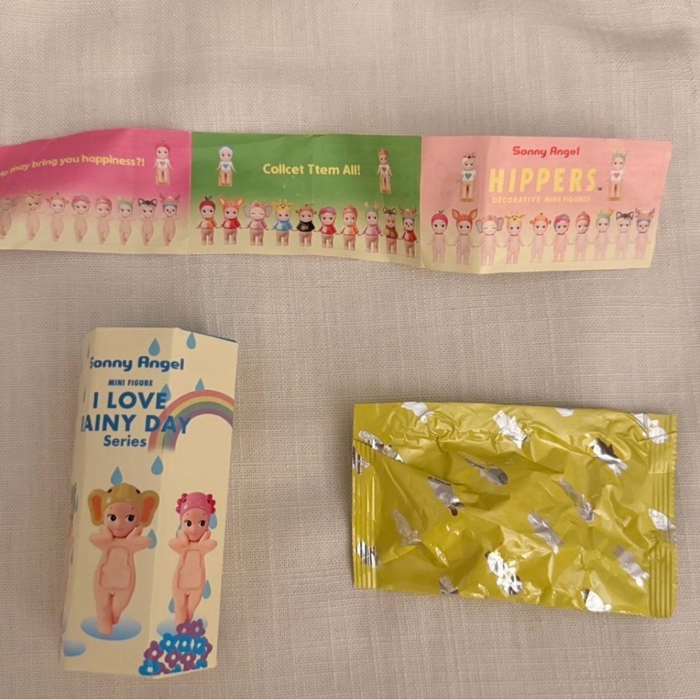 Sonny angle rainy days blind bag never opened